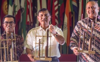 Mempersiapkan Bangsa Menyongsong Indonesia 2045